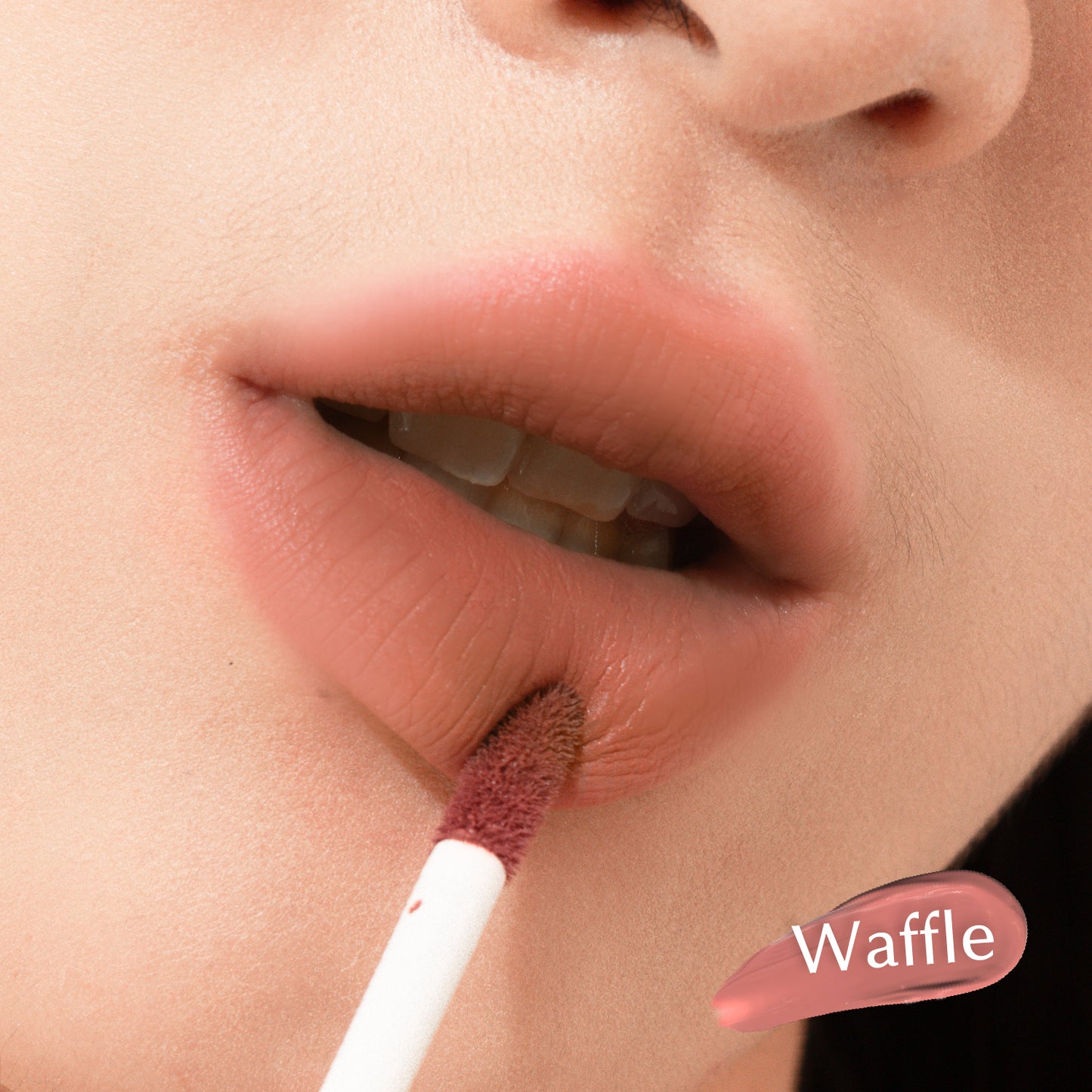 Waffle Lipvelvet Soft Gloss 4.5ml As Soft as Paris Moist Serum Velvet Filter | Transforms dry and chapped lips into healthy, juicy and sexy lips, hydrates dry lips for up to 8 hours non-stop